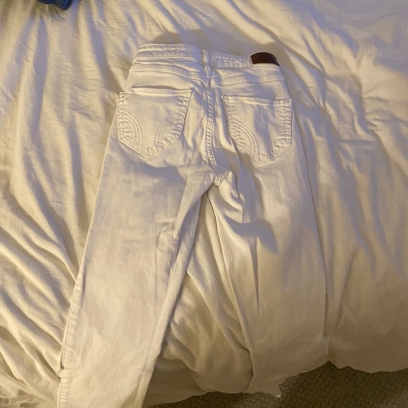 Hollister jeans - Picture 2 of 4